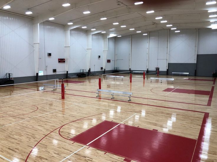 Multi-sport indoor facility
